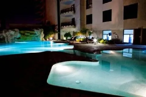 **** Appart hôtel Park Apartments Dubai, An Edge By Rotana Hotel Émirats arabes unis